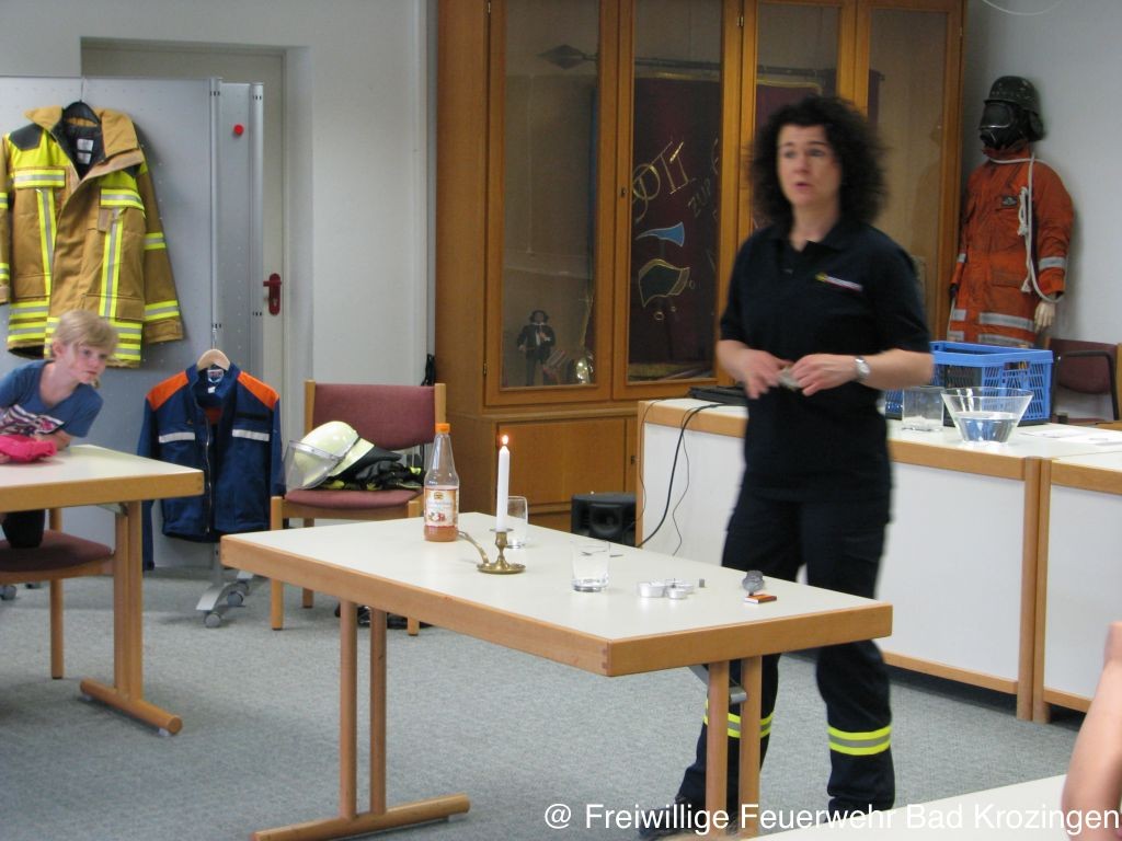  Kindergarten Biengen besucht die Feuerwehr – Freiwillige Feuerwehr Bad Motiv 